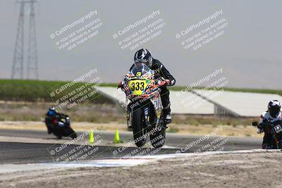 media/Aug-03-2025-TrackDaz (Sun) [[bf4a71acf9]]/C Group/1240pm (Wheelie Bump)/